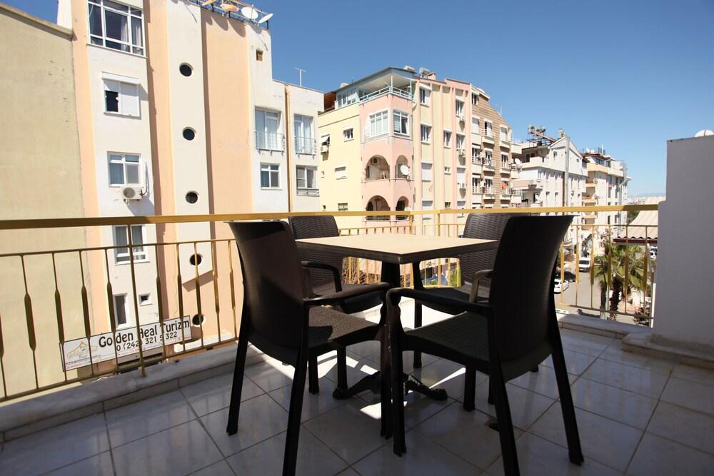Golden Spark Aparthotel Antalya Exterior foto